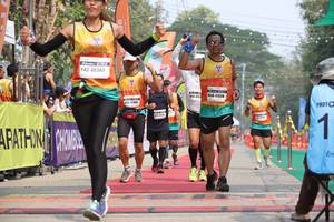 BIB: 40360, 4769
                            <button type="button" onclick="openModal(8234355)" class="btn btn-primary btn-sm float-right btn-popup" data-toggle="modal" data-target=".modal-high-quality">
                        <i class="fas fa-shopping-cart"></i> Add to Cart
                    </button>
                                            <button type="button" onclick="isThisMe(8234355, true)" class="btn btn-success btn-sm float-right btn-popup btn-isme hidden" data-toggle="tooltip" data-placement="bottom" title="นี่คือรูปของคุณใช่ไหม คลิกที่นี่เพื่อเอาเข้าอัลบั้ม">
                        <i class="fas fa-plus"></i> Add to album
                    </button>
                    <button type="button" onclick="isThisMe(8234355, false)" class="btn btn-warning btn-sm float-right btn-popup btn-isnotme hidden">
                        <i class="fas fa-ban"></i> Remove from album
                    </button>